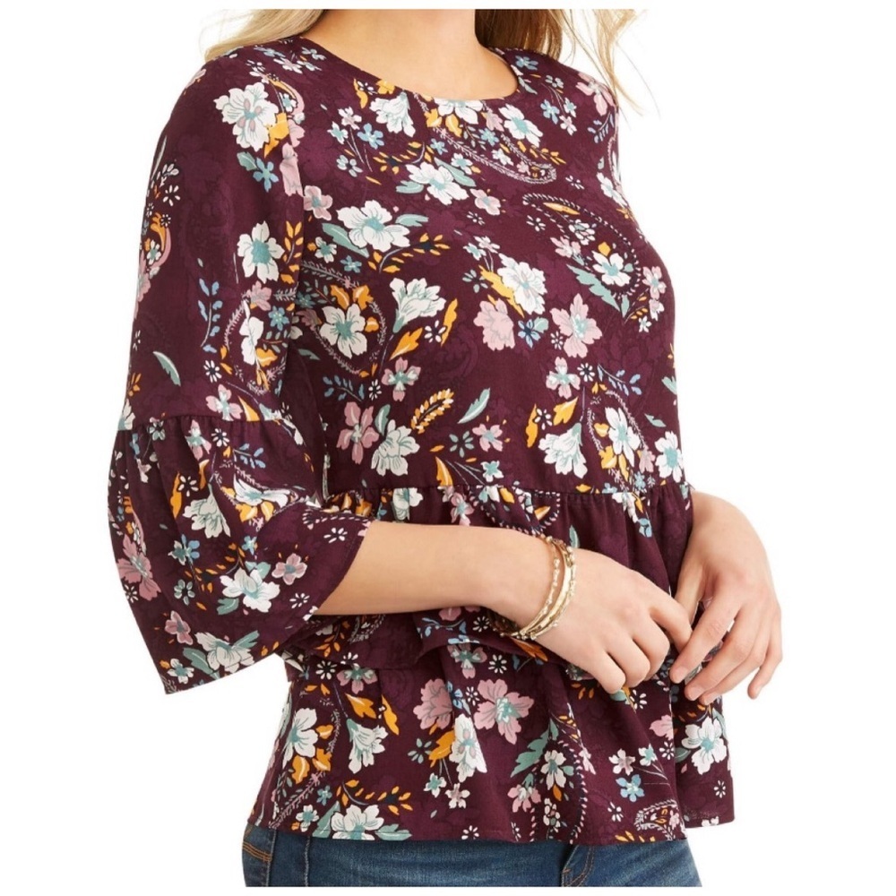 Time and Tru floral ruffle peplum top